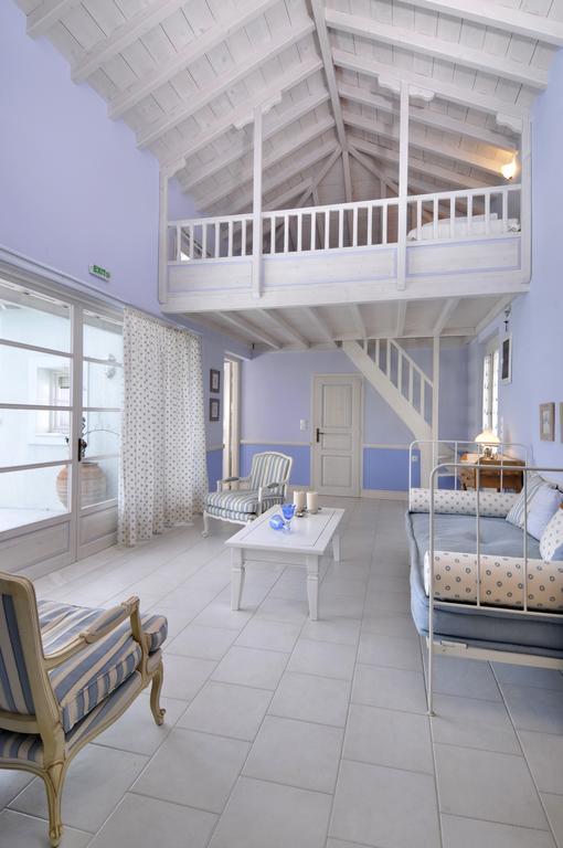 Anemolia Villas With Private Pools Near The Most Beautiful Beaches Of Alonissos Isomata Eksteriør billede