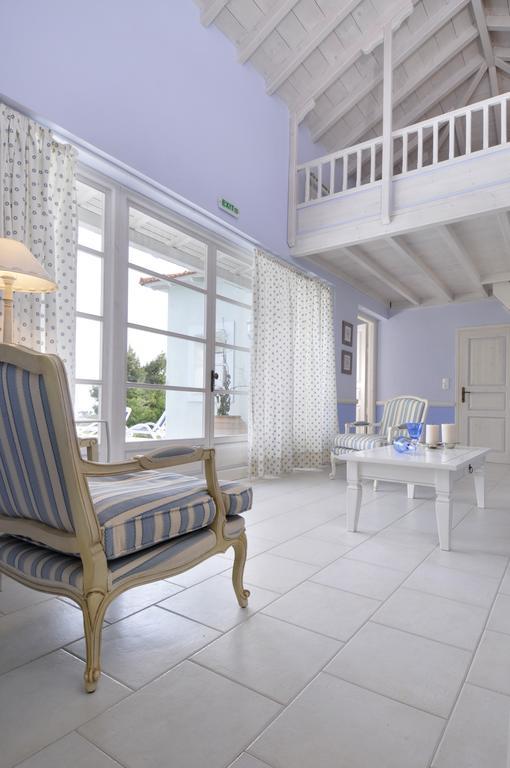 Anemolia Villas With Private Pools Near The Most Beautiful Beaches Of Alonissos Isomata Eksteriør billede