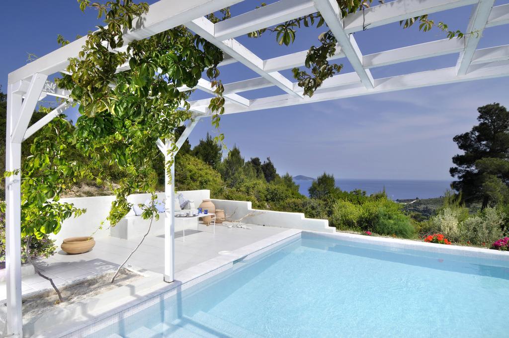Anemolia Villas With Private Pools Near The Most Beautiful Beaches Of Alonissos Isomata Eksteriør billede