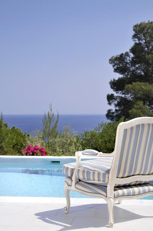 Anemolia Villas With Private Pools Near The Most Beautiful Beaches Of Alonissos Isomata Eksteriør billede