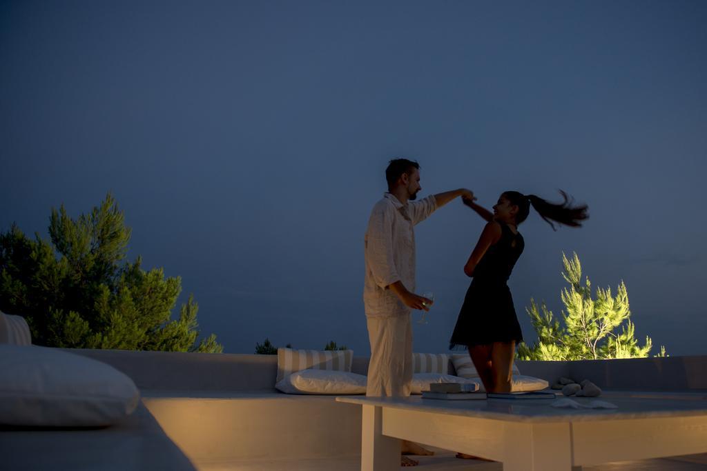 Anemolia Villas With Private Pools Near The Most Beautiful Beaches Of Alonissos Isomata Eksteriør billede
