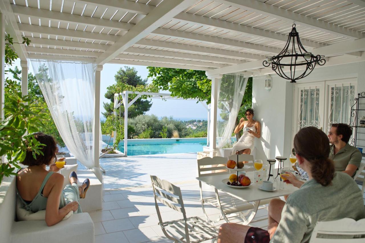 Anemolia Villas With Private Pools Near The Most Beautiful Beaches Of Alonissos Isomata Eksteriør billede
